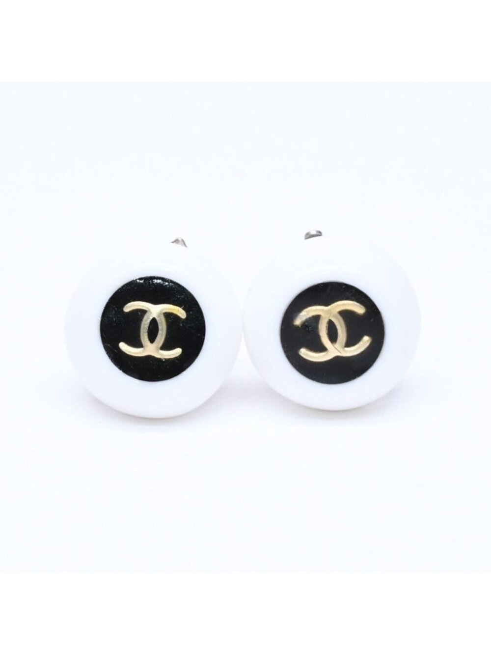 Chanel CC Logo Earrings 96 Resin Metal White Black Bicolor